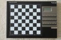 Mephisto Chess Challenger
Elo: 2021
Jahr: 2004